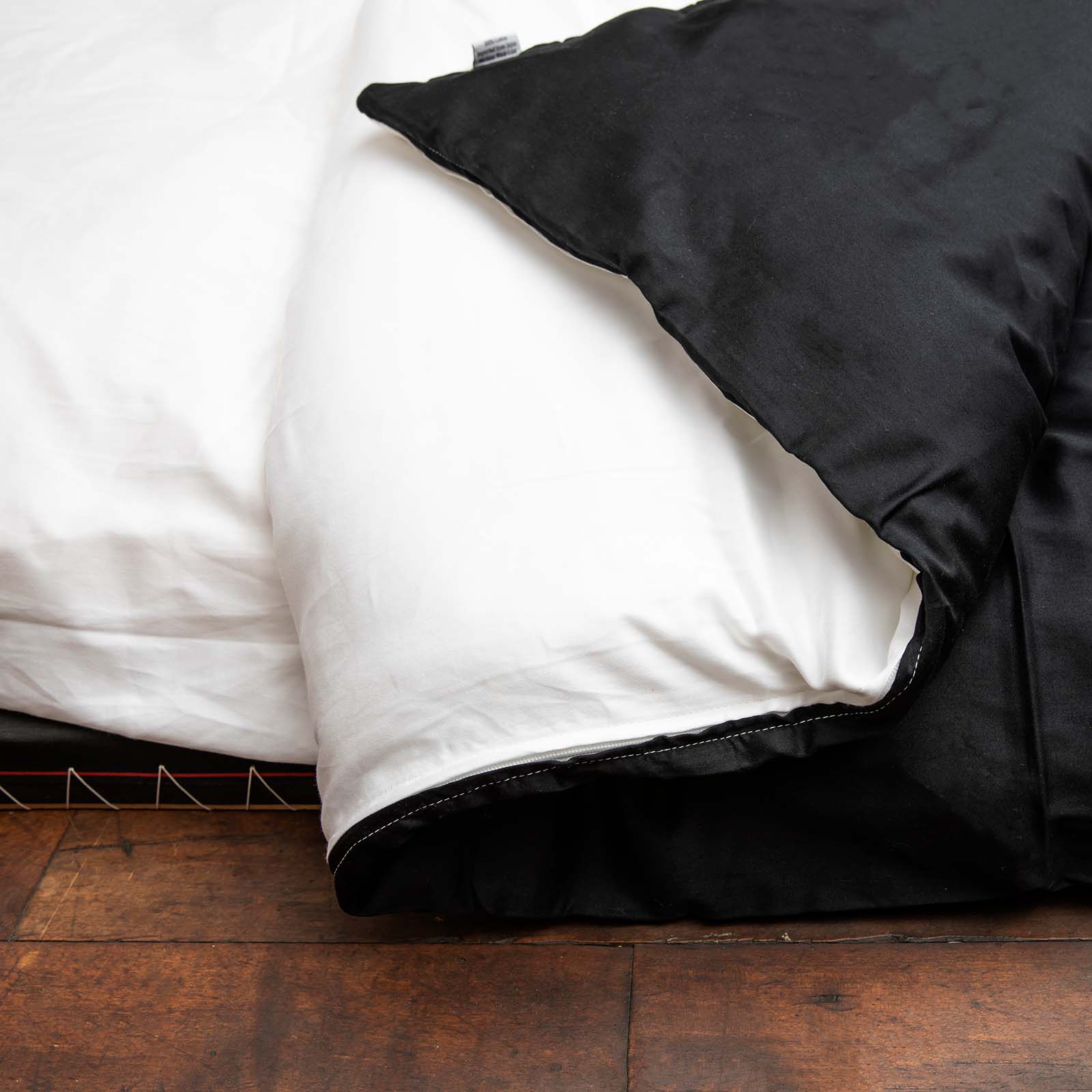 J-Life Black Ultra Sateen Custom Kakefuton with Removable Cover - Image 12