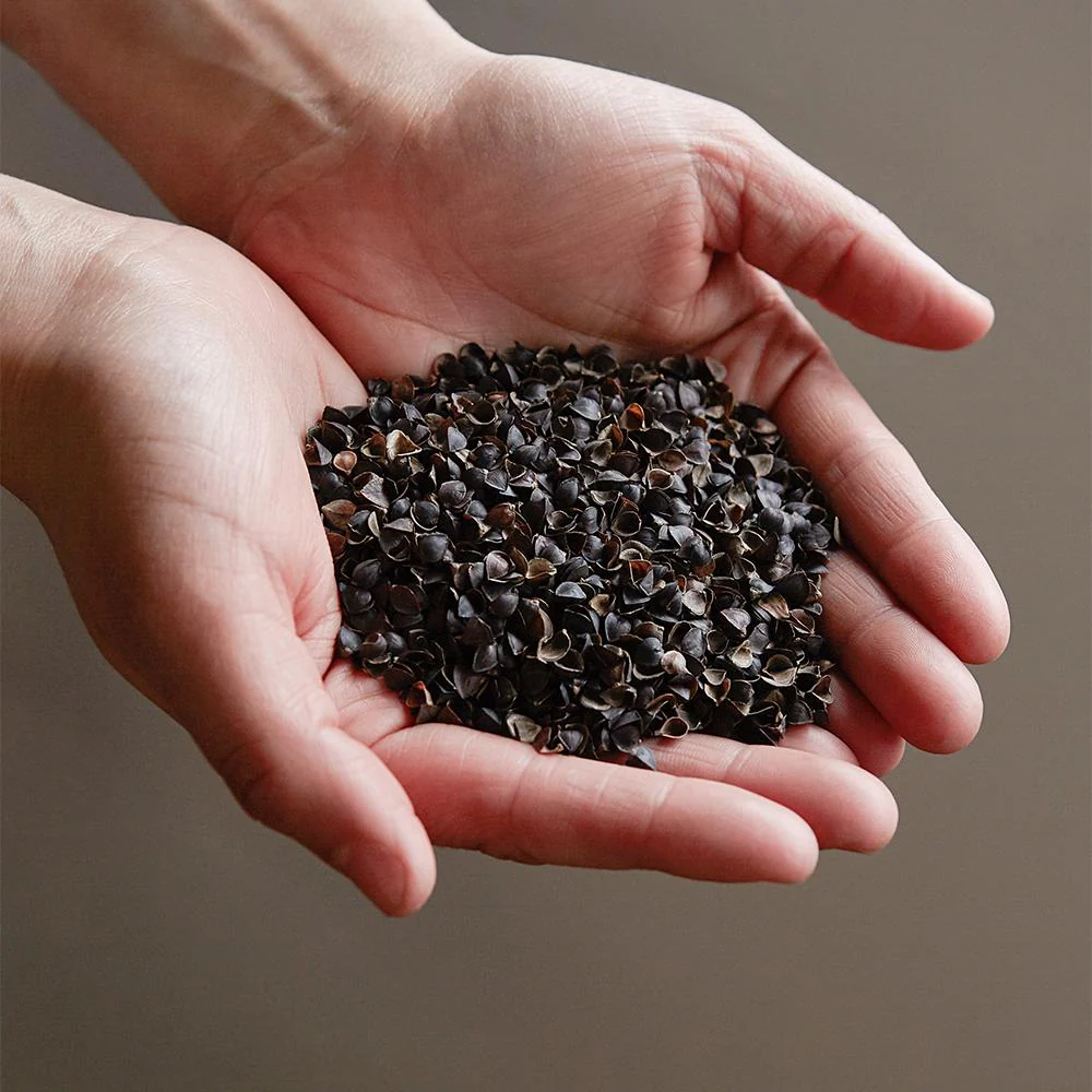 J-Life Asa No Ha Black Buckwheat Hull Pillow - Image 5