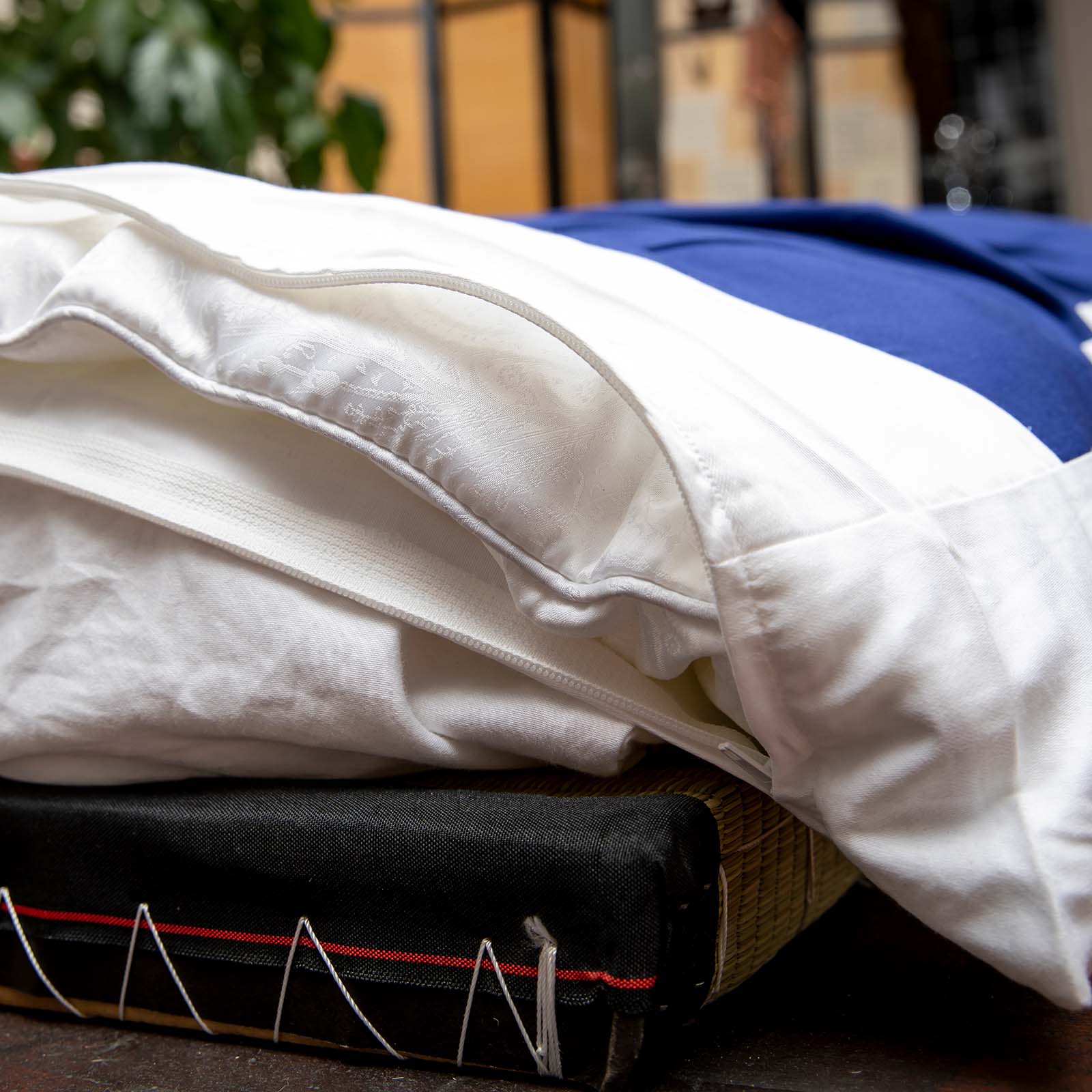 J-Life Nightfall Custom Kakefuton with Removable Cover - Image 11