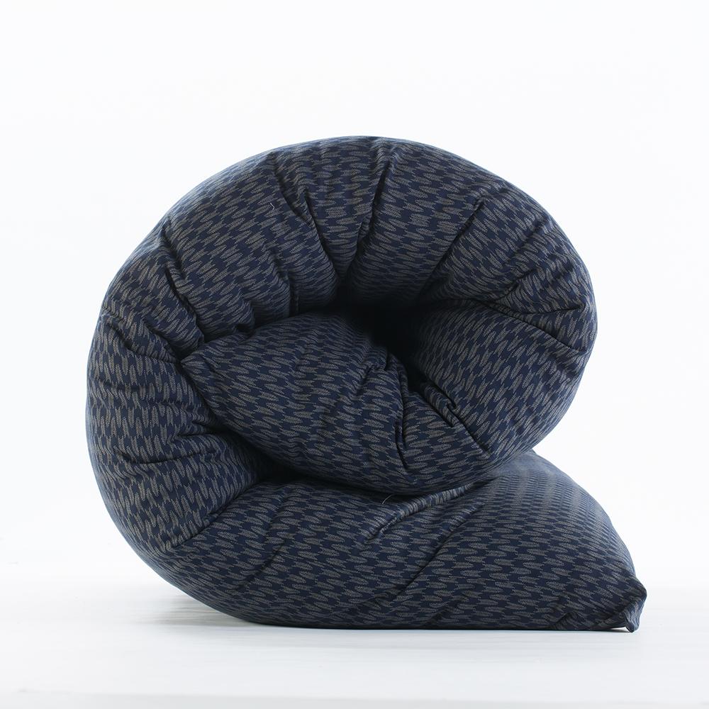 J-Life Shikifuton with Ya Gasuri Navy Removable Cover - Image 3