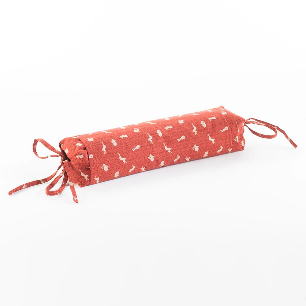 J-Life Usagi "Bunny" Red Buckwheat Hull Pillow - Image 3