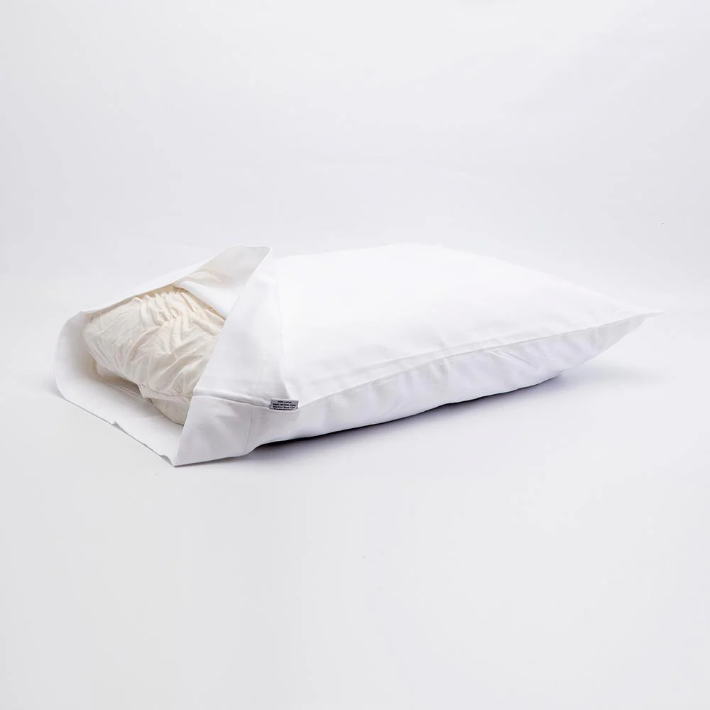J-Life White Sateen Pillowcase - Image 3